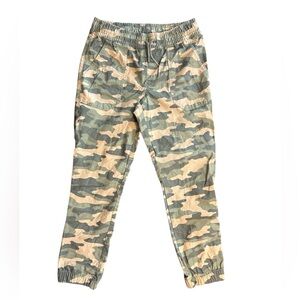 Art Class Camouflage Jogger Pants NWOT